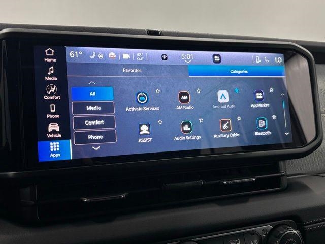 2024 Jeep Wrangler Sahara AWD
