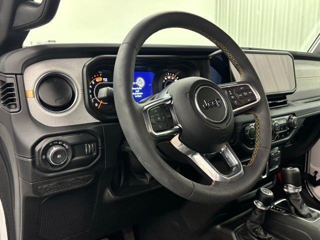 2024 Jeep Wrangler Sahara AWD