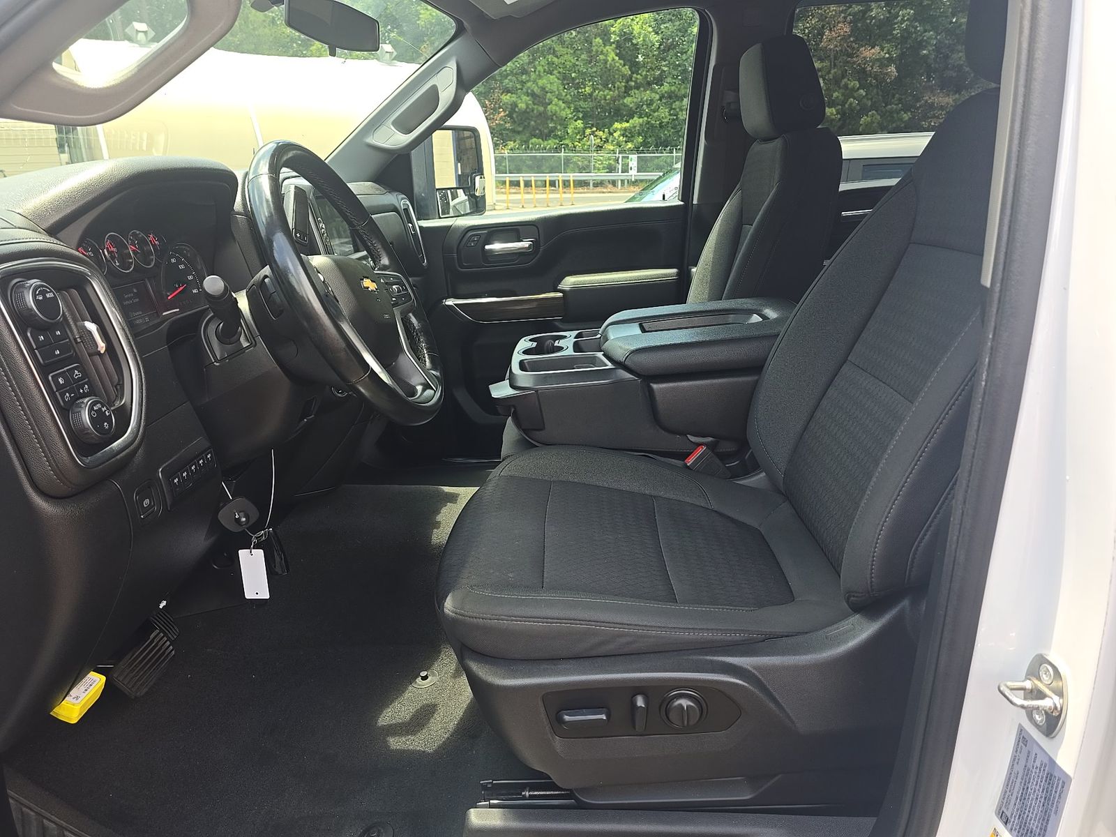 2023 Chevrolet Silverado 3500HD LT AWD