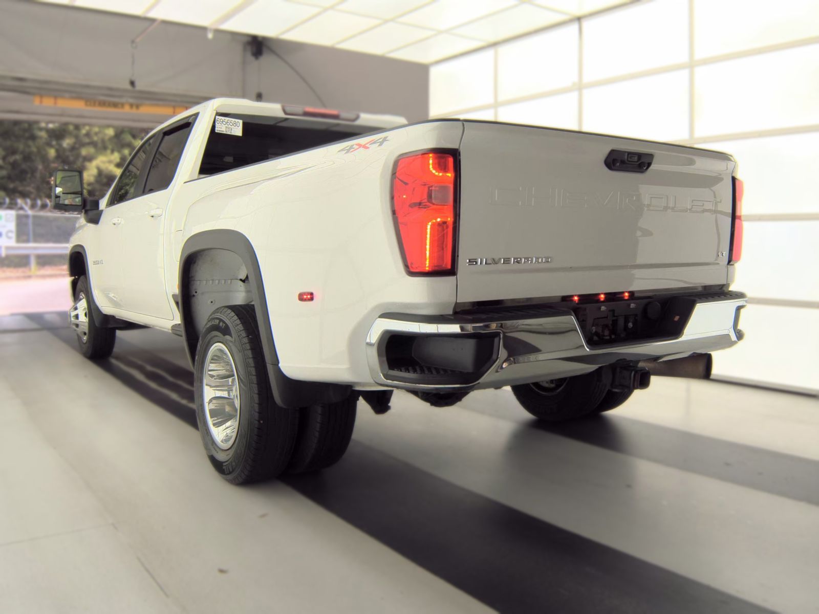 2023 Chevrolet Silverado 3500HD LT AWD