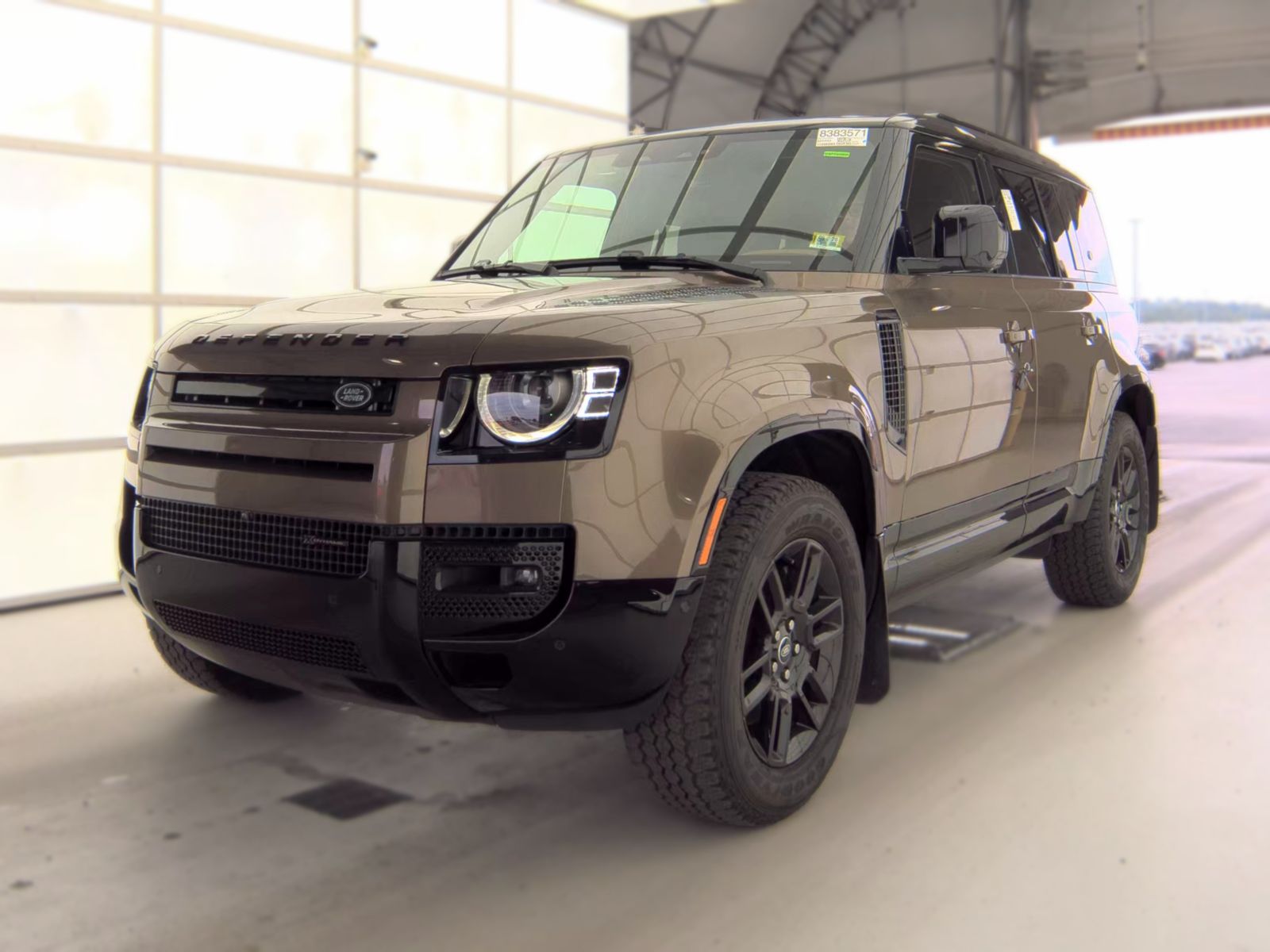 2023 Land Rover Defender 110 X-Dynamic SE FWD