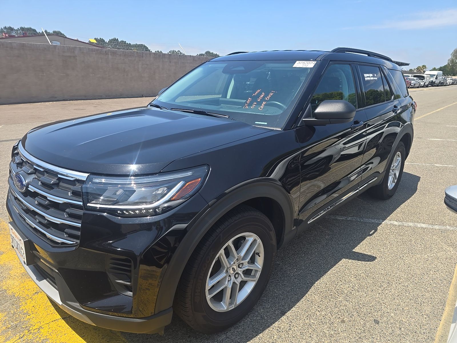 2025 Ford Explorer Active AWD