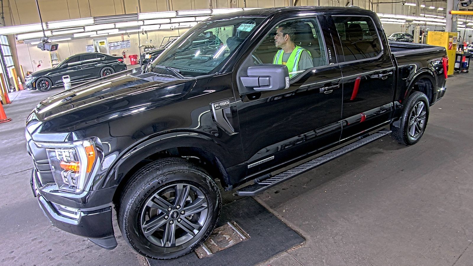 2023 Ford F-150 Hybrid XLT AWD