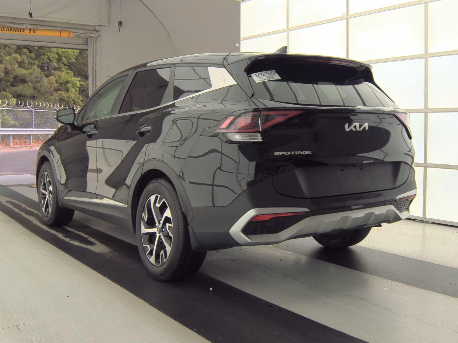 2025 Kia Sportage EX FWD