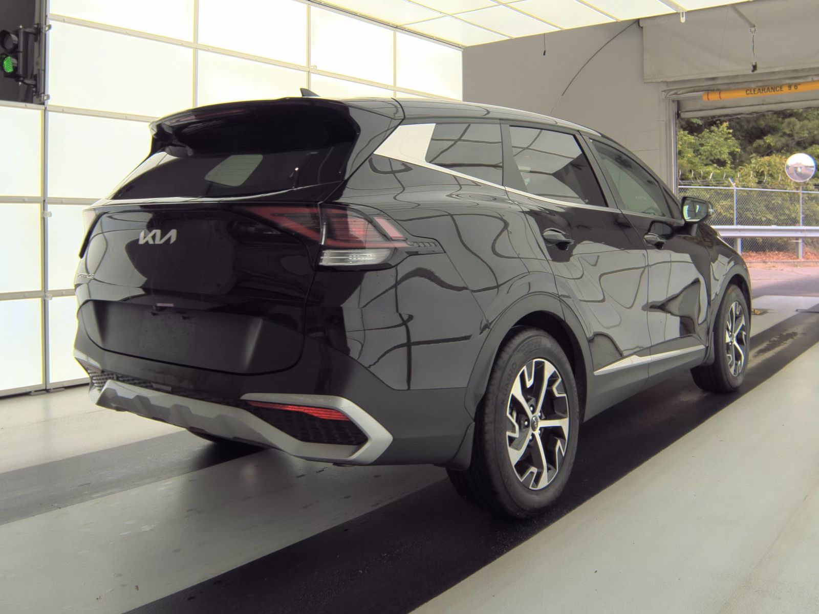 2025 Kia Sportage EX FWD