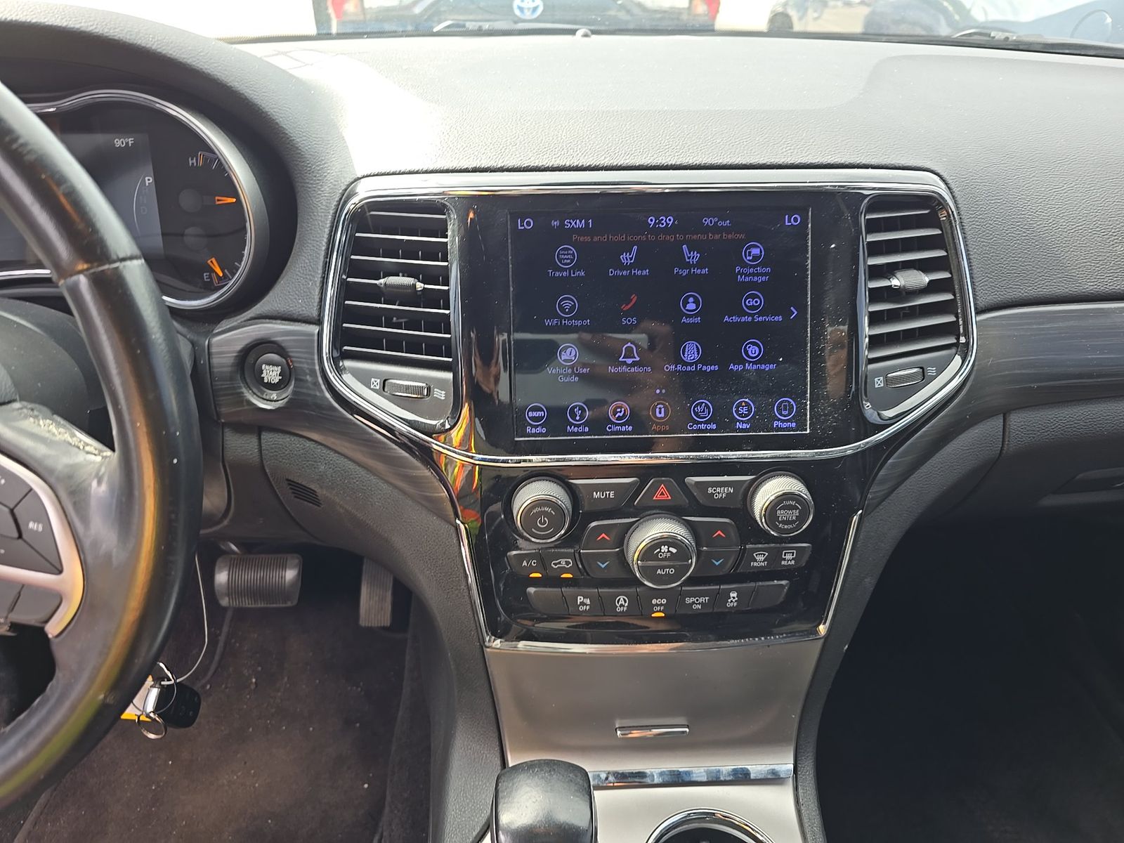 2019 Jeep Grand Cherokee Laredo Altitude Edition AWD