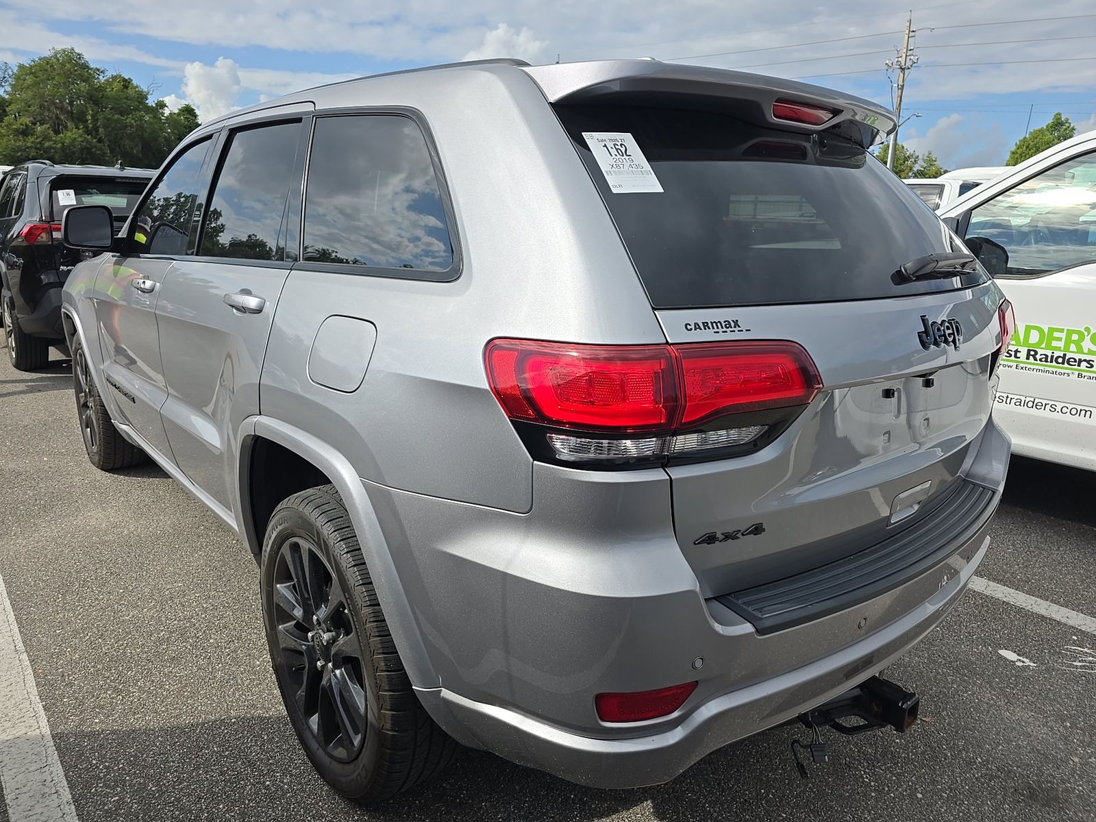 2019 Jeep Grand Cherokee Laredo Altitude Edition AWD