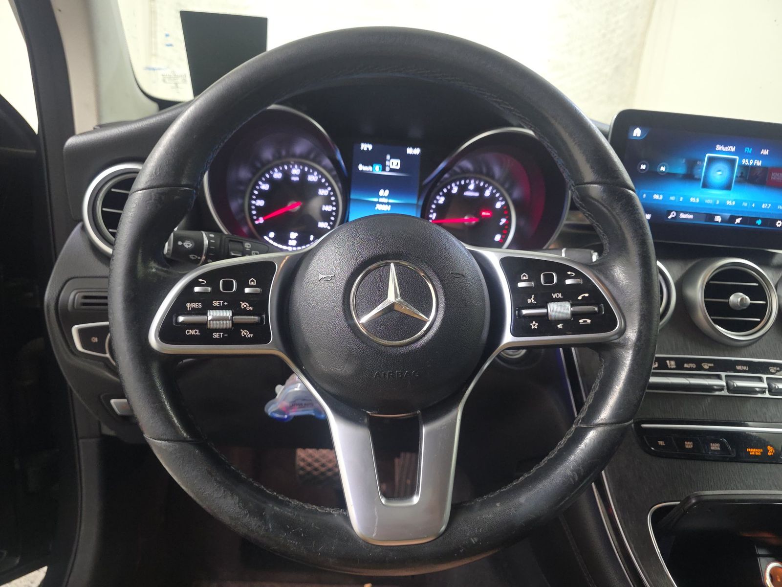 2021 Mercedes-Benz GLC GLC 300 RWD