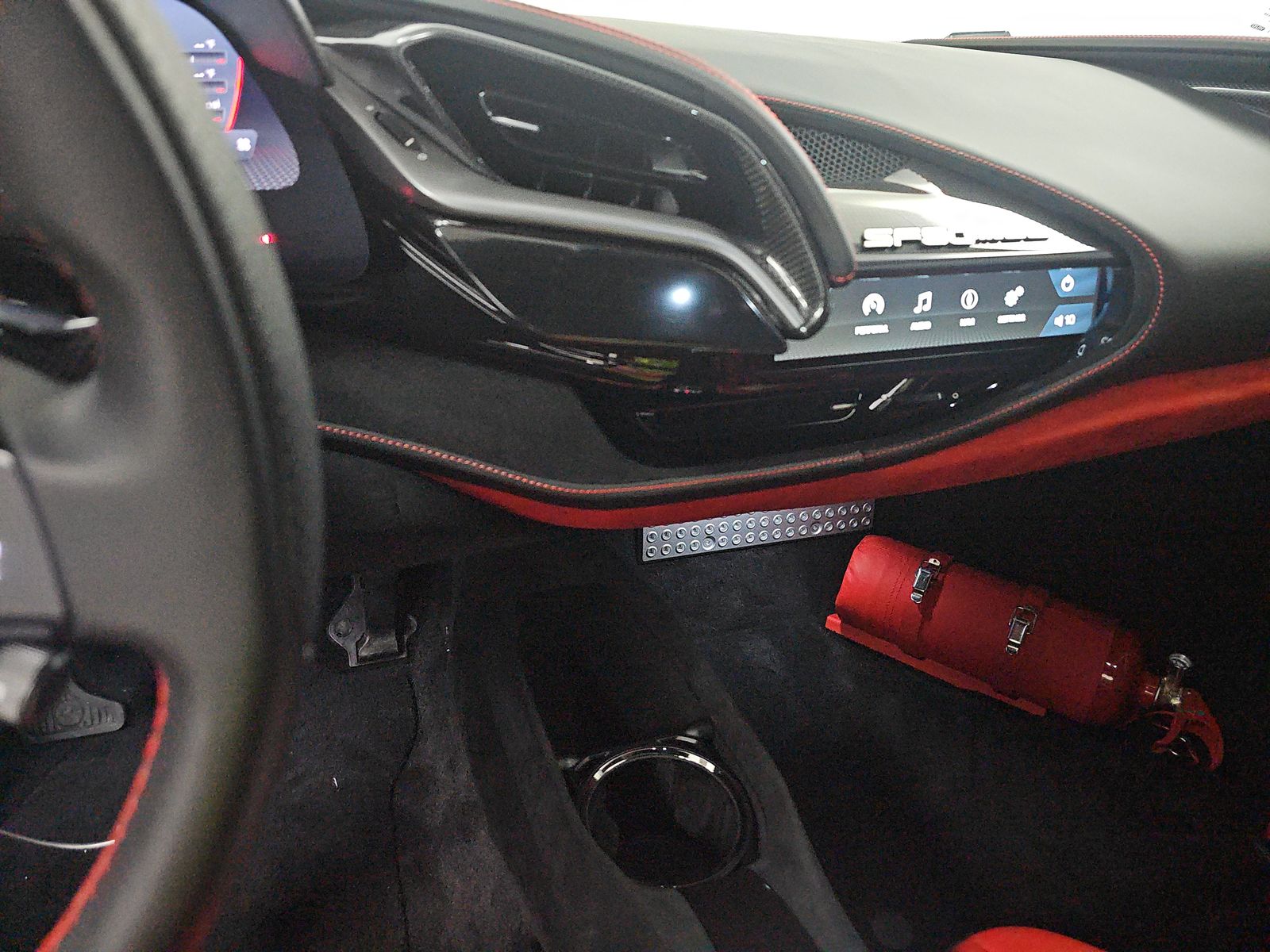 2022 Ferrari SF90 Stradale Base AWD