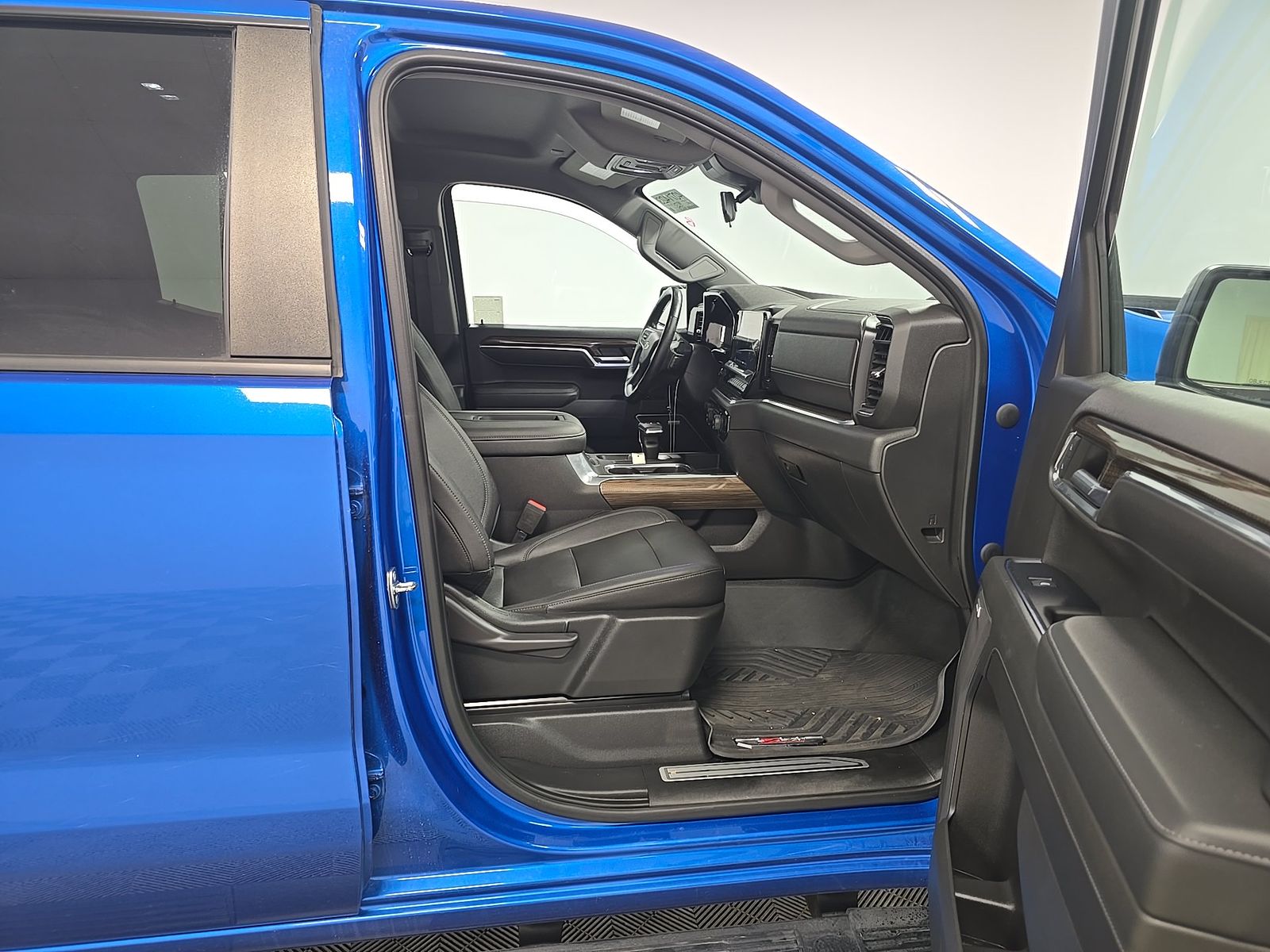 2022 Chevrolet Silverado 1500 LT Trail Boss AWD