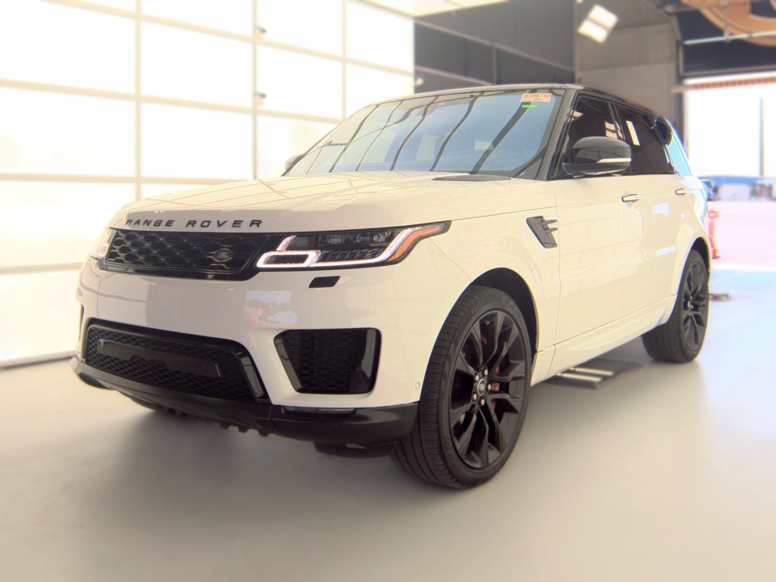 2022 Land Rover Range Rover Sport HST FWD