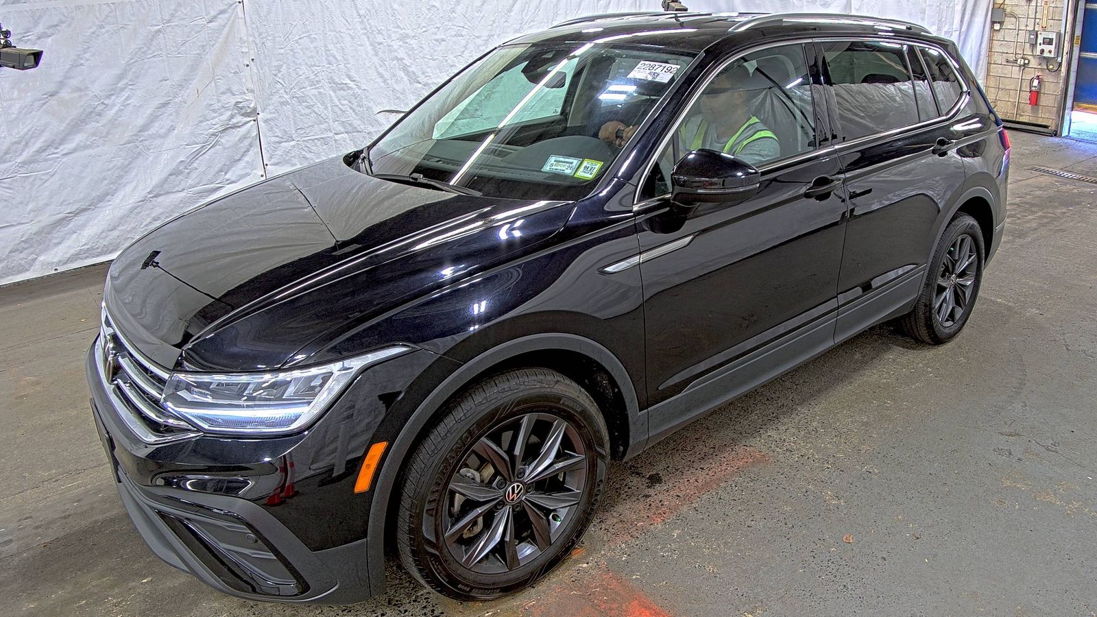 2023 Volkswagen Tiguan 2.0T SE AWD