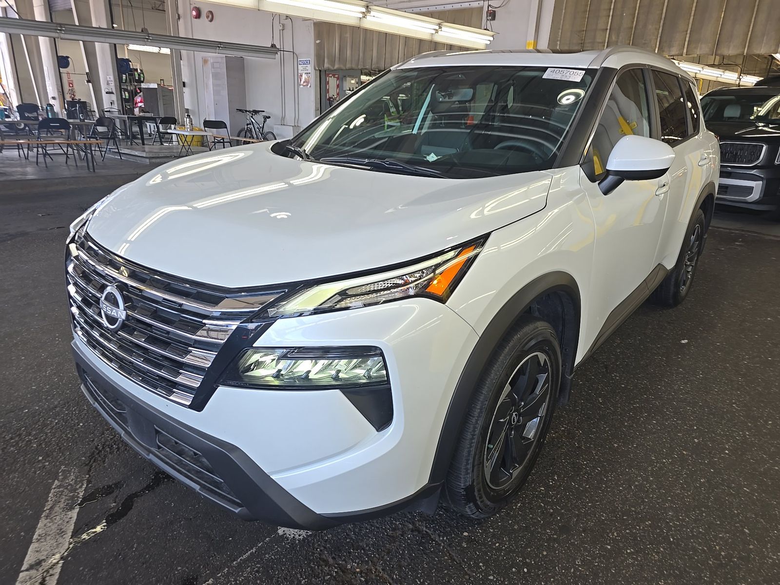 2024 Nissan Rogue SV FWD