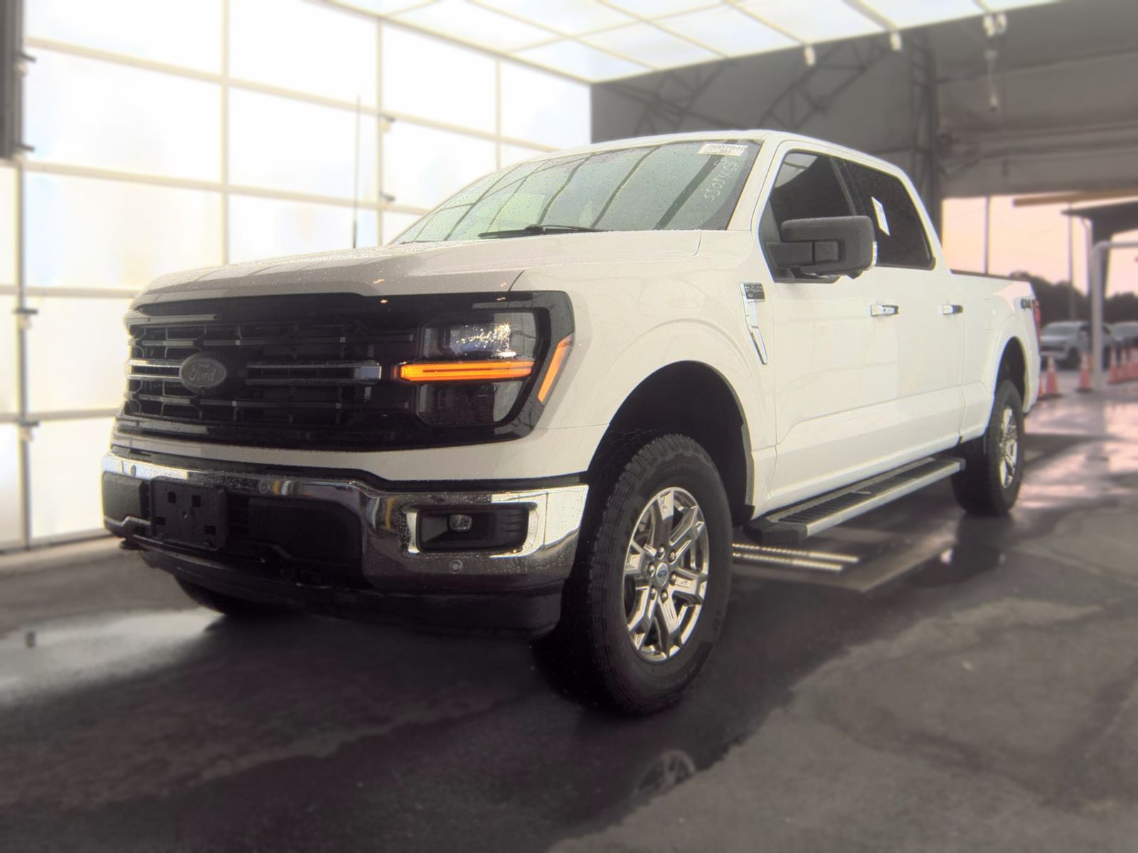 2024 Ford F-150 XLT AWD