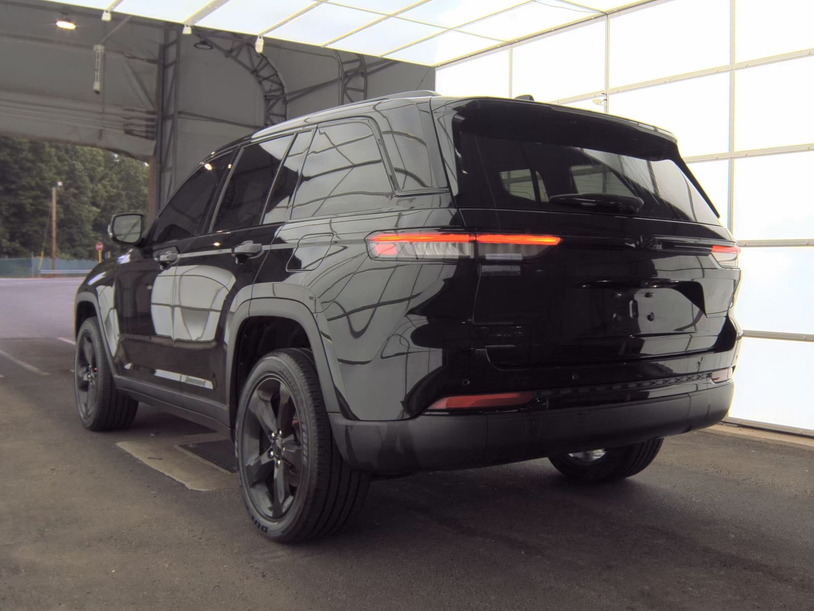 2022 Jeep Grand Cherokee Altitude AWD
