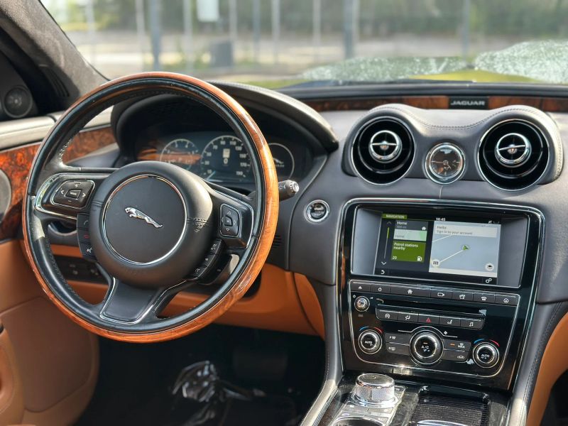 2016 Jaguar XJ L Portfolio AWD