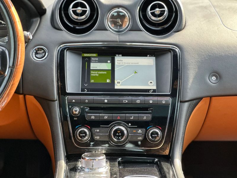 2016 Jaguar XJ L Portfolio AWD