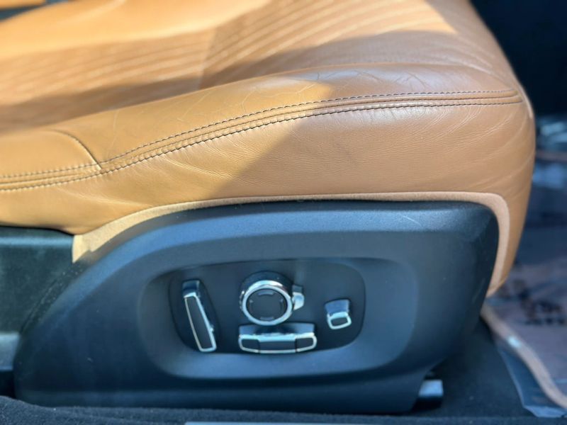 2016 Jaguar XJ L Portfolio AWD
