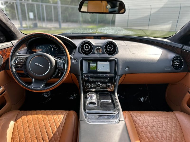2016 Jaguar XJ L Portfolio AWD