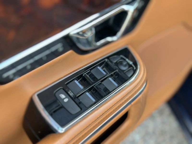 2016 Jaguar XJ L Portfolio AWD