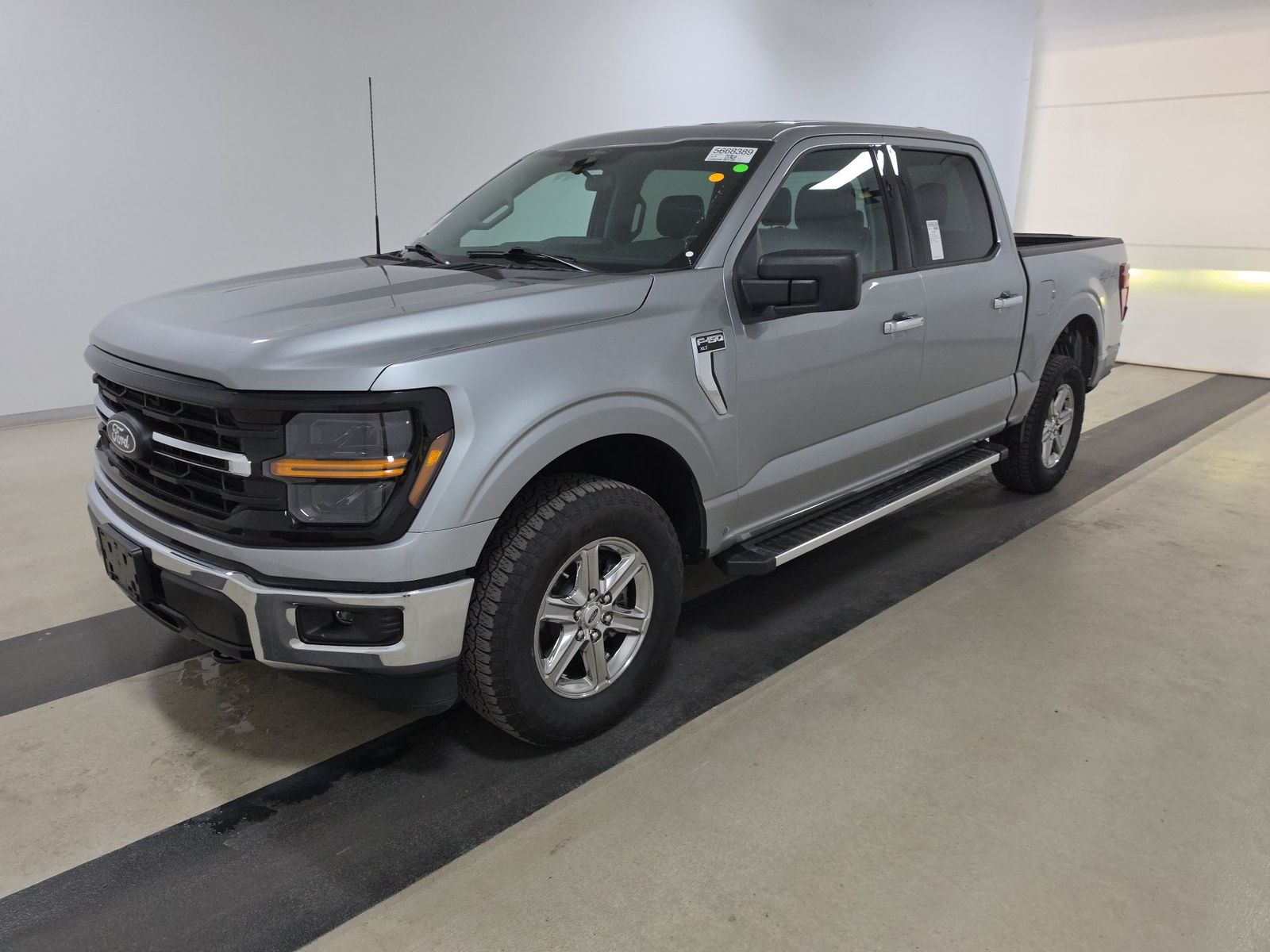 2025 Ford F-150 XLT AWD