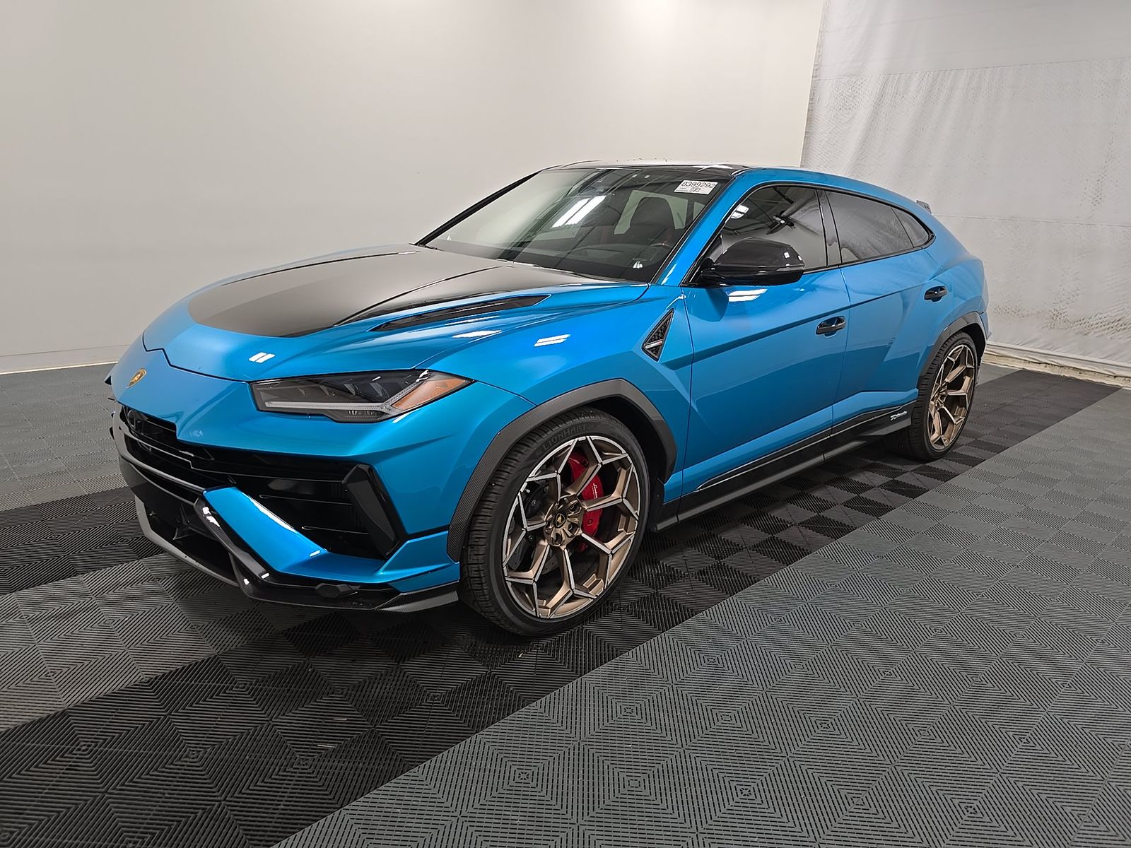 2024 Lamborghini Urus Performante AWD