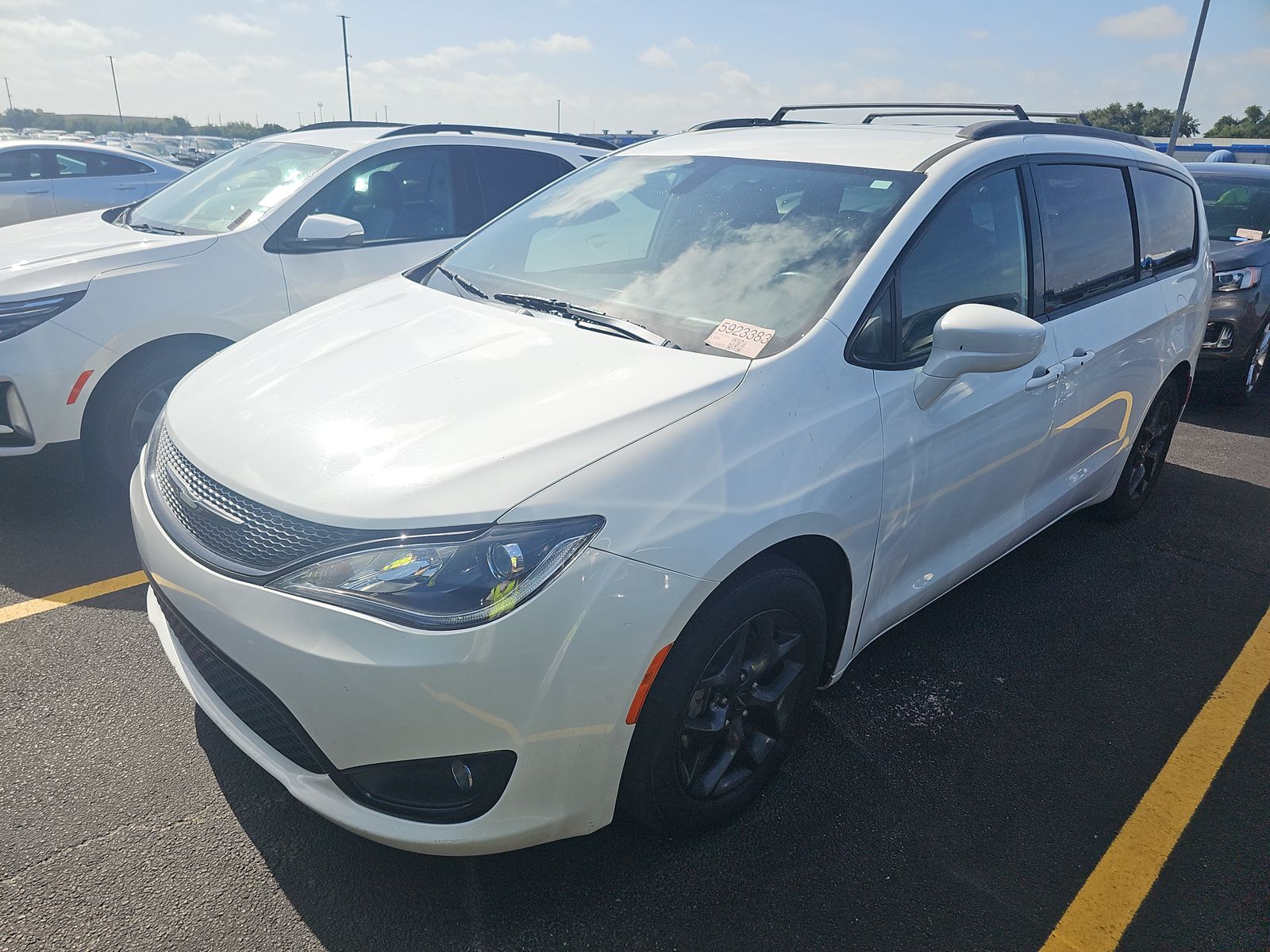 2018 Chrysler Pacifica Touring L Plus FWD