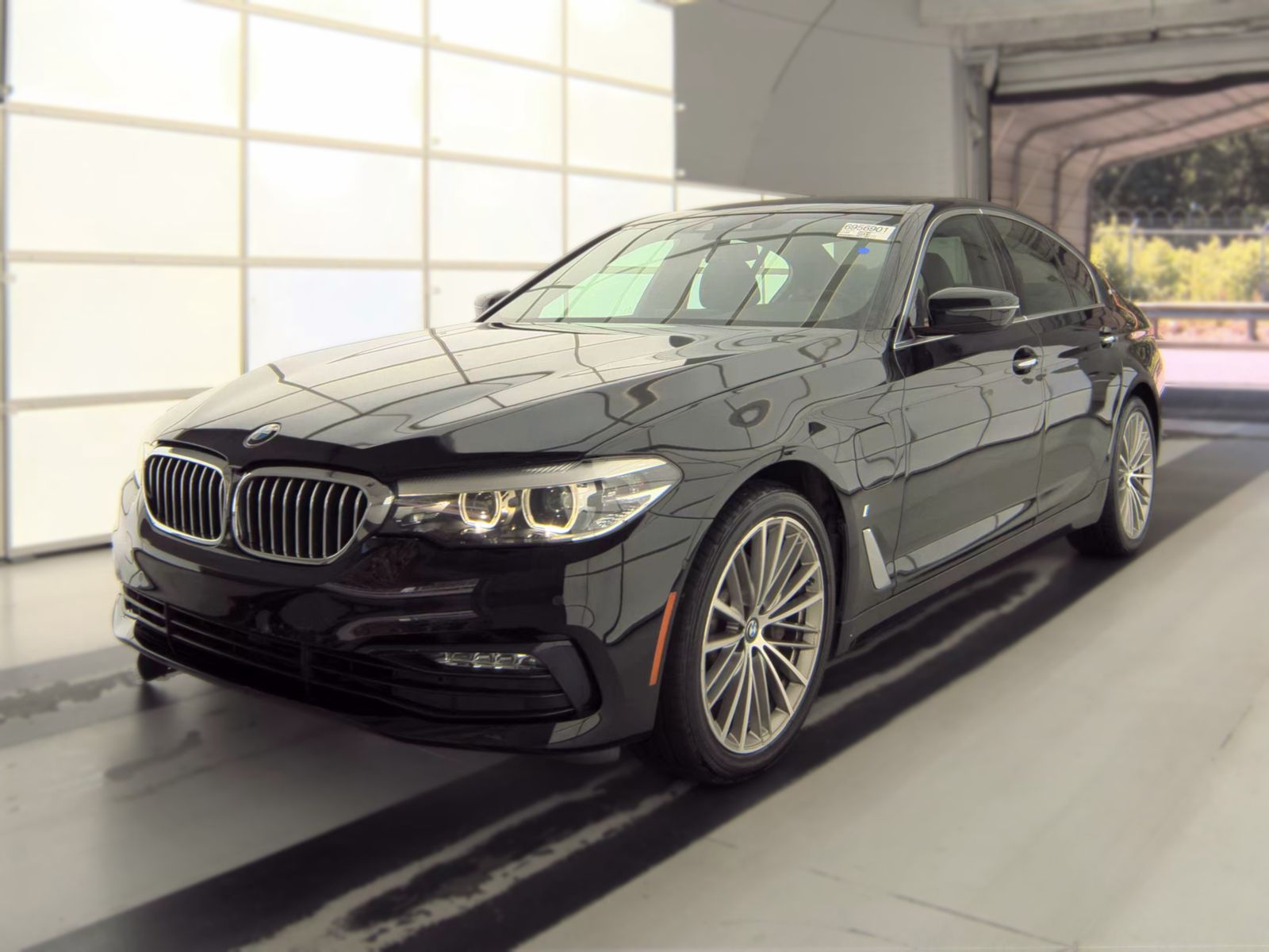 2018 BMW 5 Series 530e xDrive iPerformance AWD
