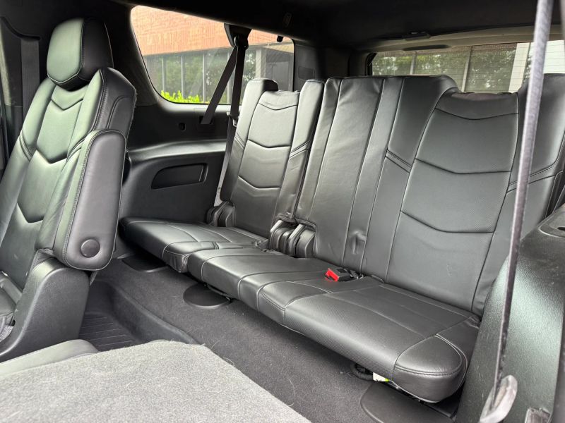 2018 Cadillac Escalade ESV Platinum AWD