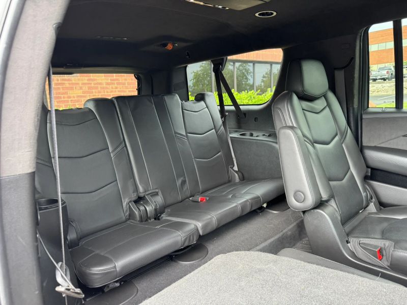 2018 Cadillac Escalade ESV Platinum AWD