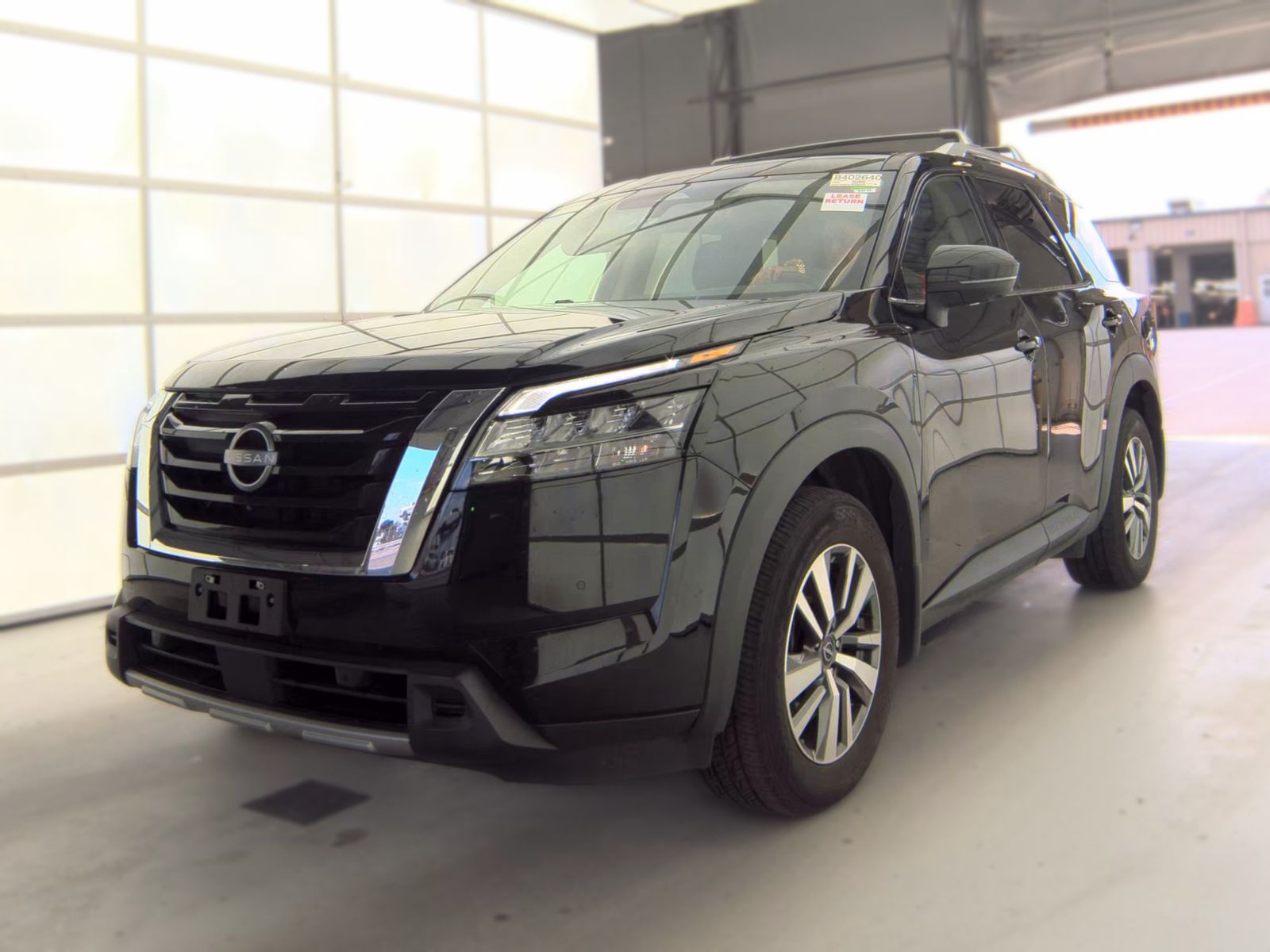 2024 Nissan Pathfinder SL AWD