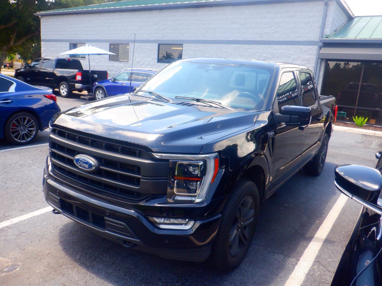 2023 Ford F-150 Lariat AWD