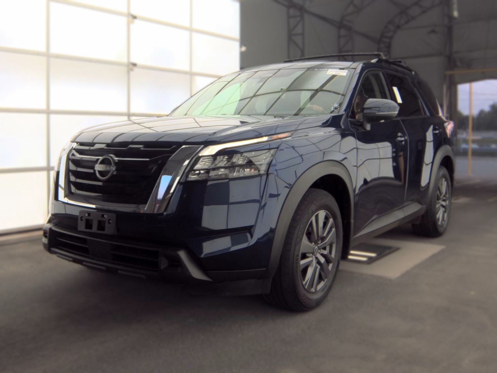 2023 Nissan Pathfinder SV AWD