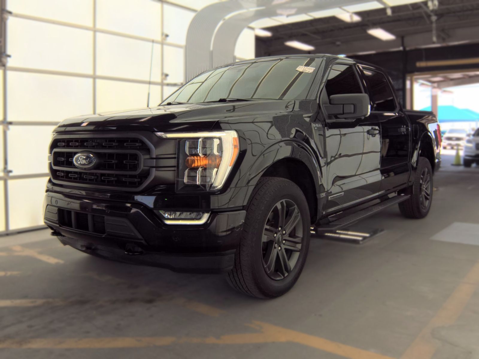 2023 Ford F-150 Hybrid XLT AWD