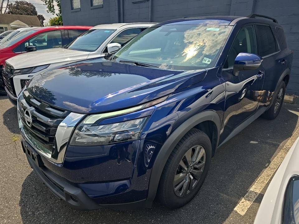 2024 Nissan Pathfinder SV FWD