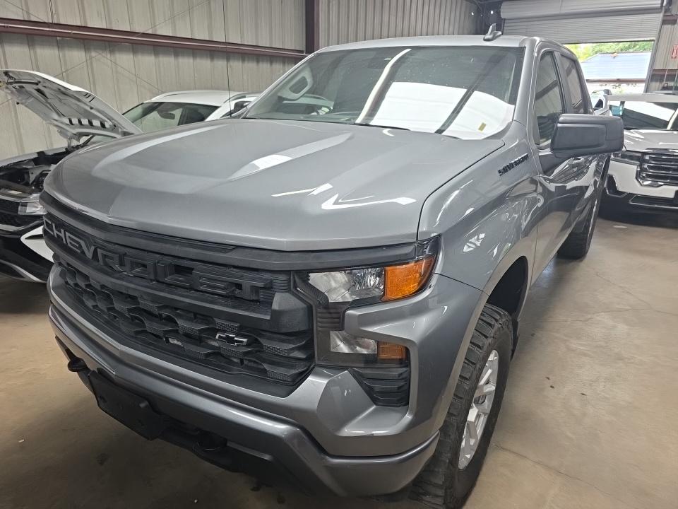 2024 Chevrolet Silverado 1500 Custom AWD