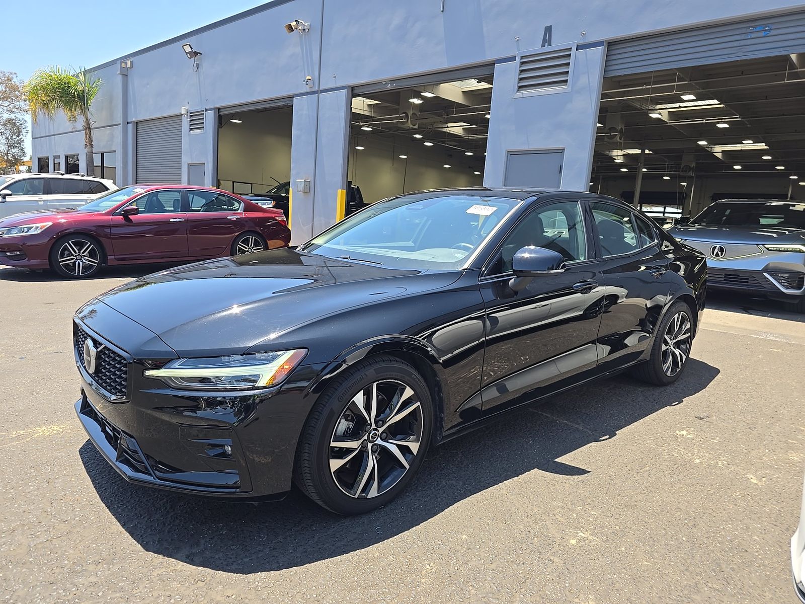 2023 Volvo S60 B5 Core AWD