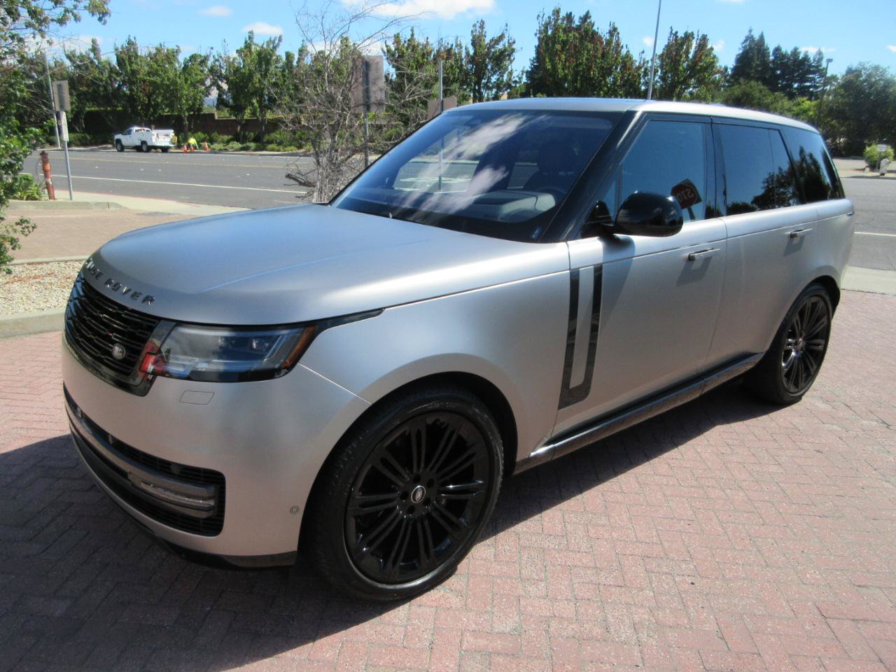 2023 Land Rover Range Rover SE AWD