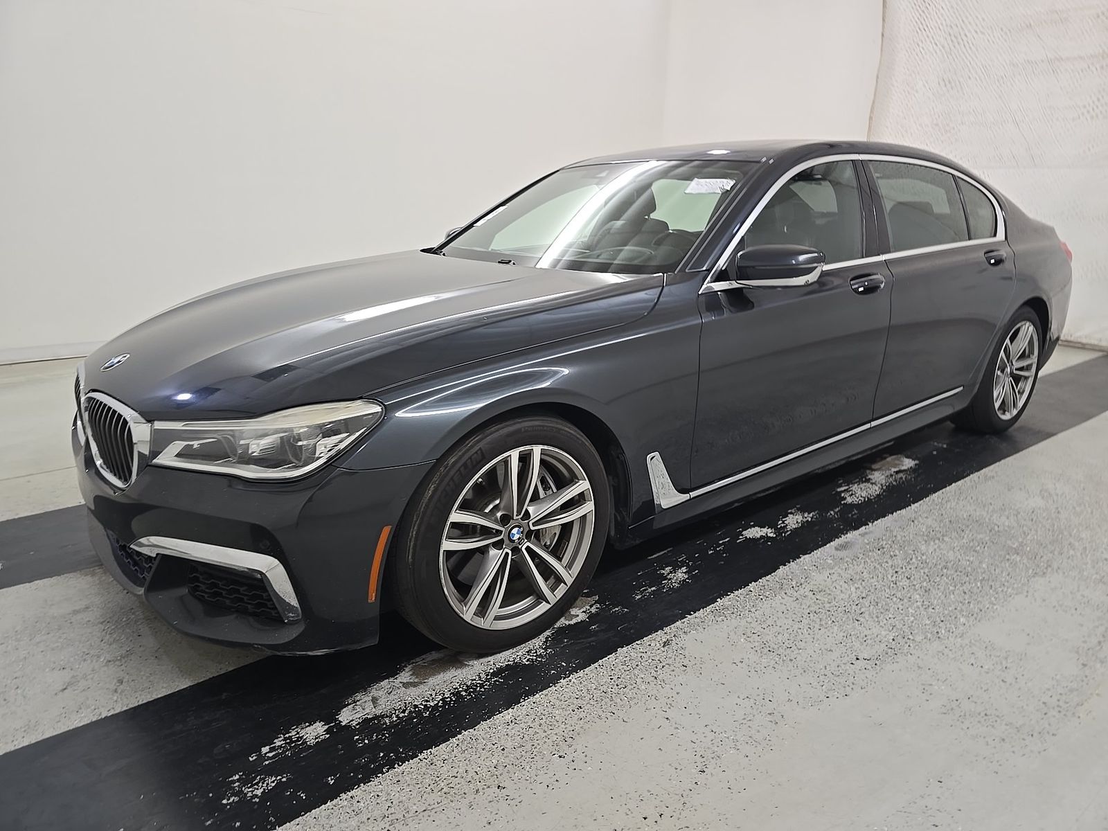 2016 BMW 7 Series 750i xDrive AWD