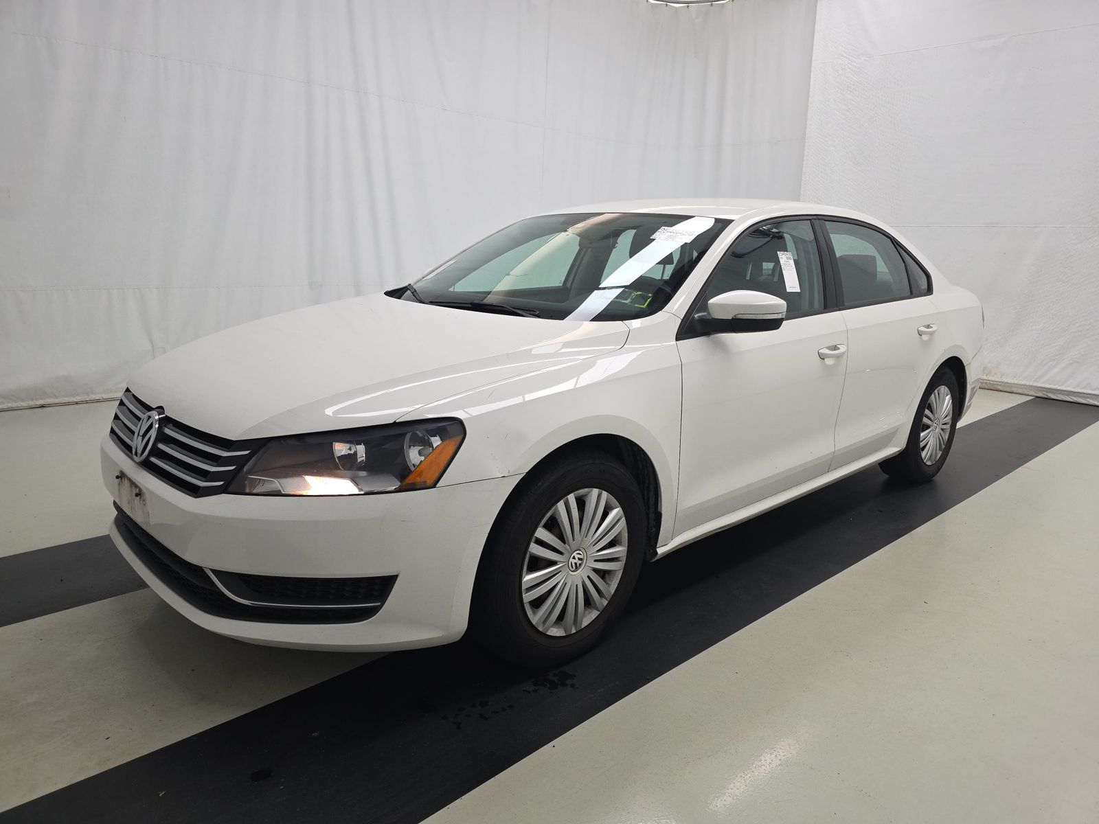 2015 Volkswagen Passat 1.8T S FWD
