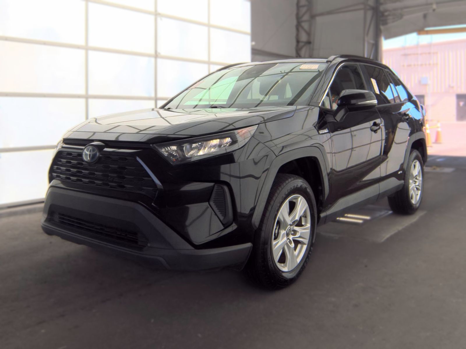 2021 Toyota RAV4 Hybrid LE AWD
