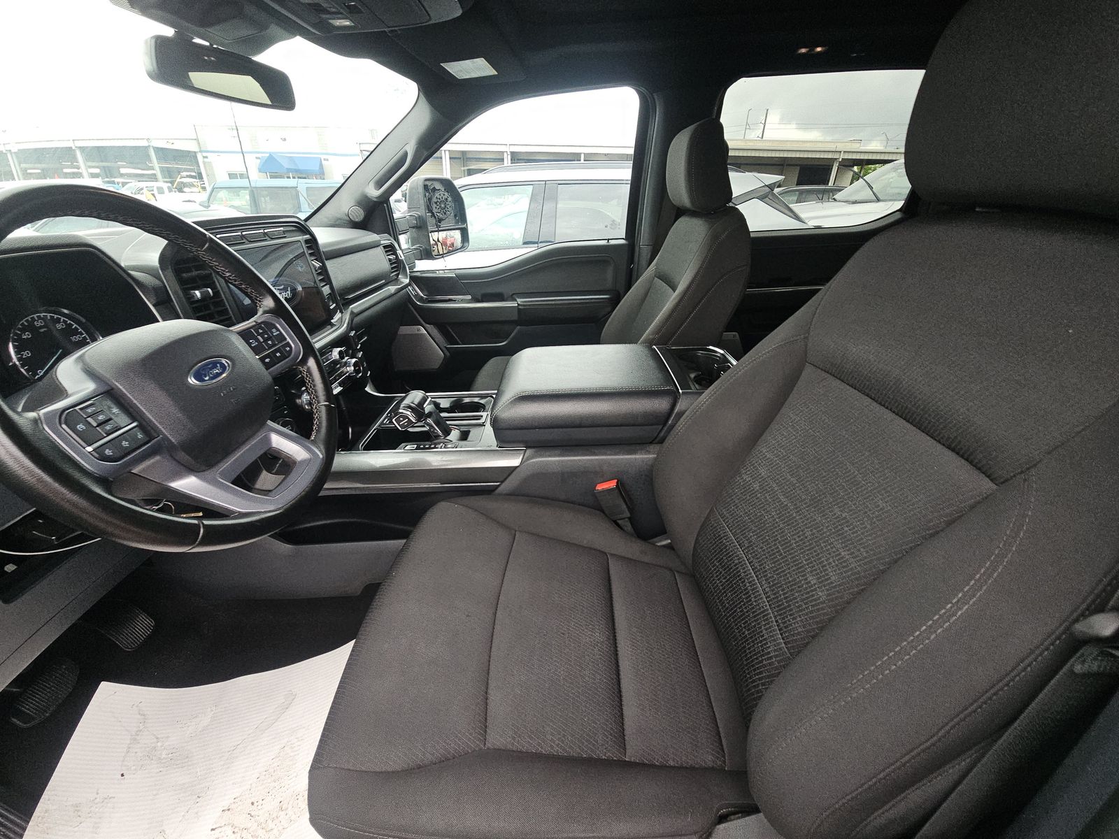 2023 Ford F-150 XLT AWD