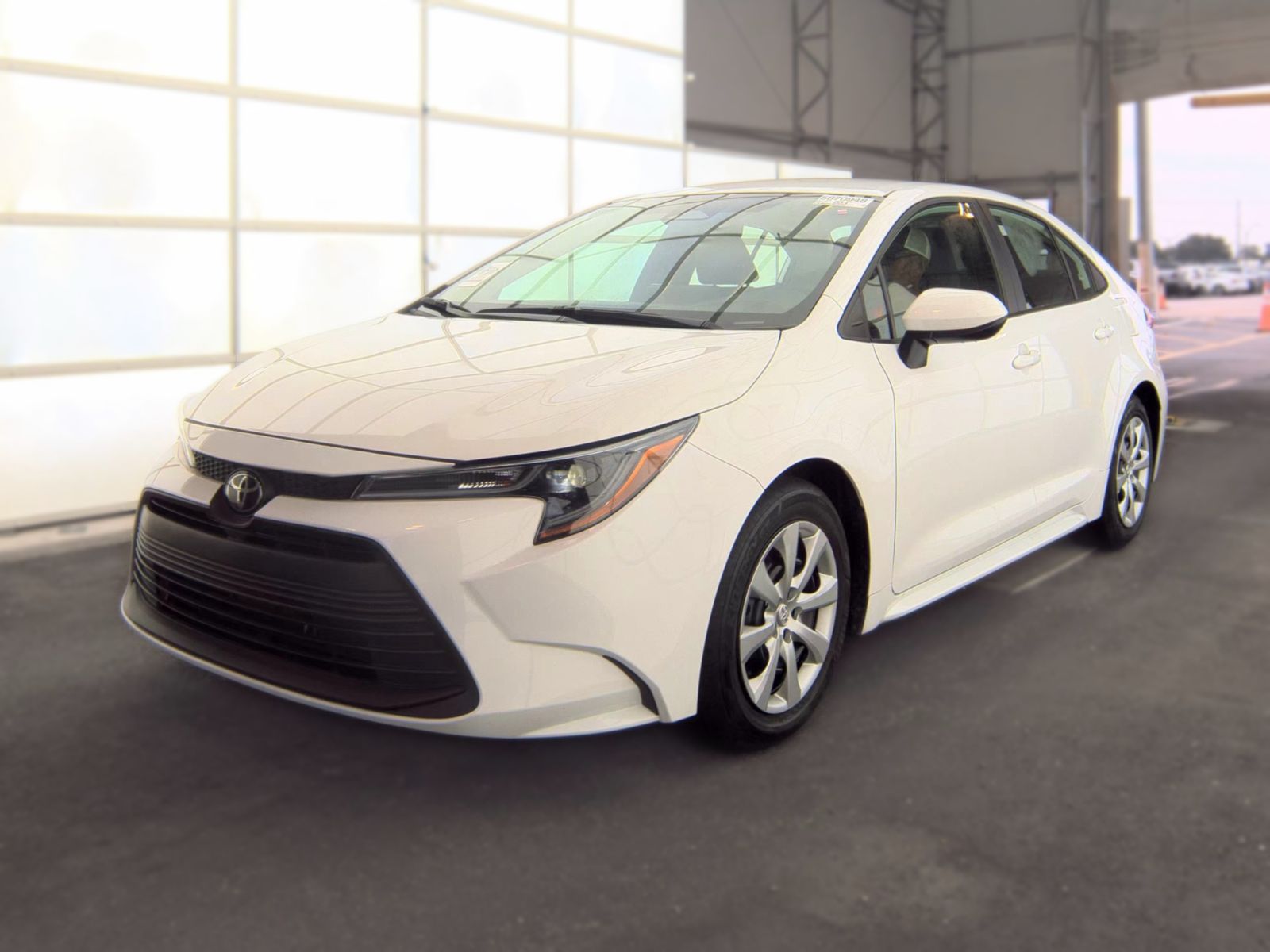 2025 Toyota Corolla LE FWD