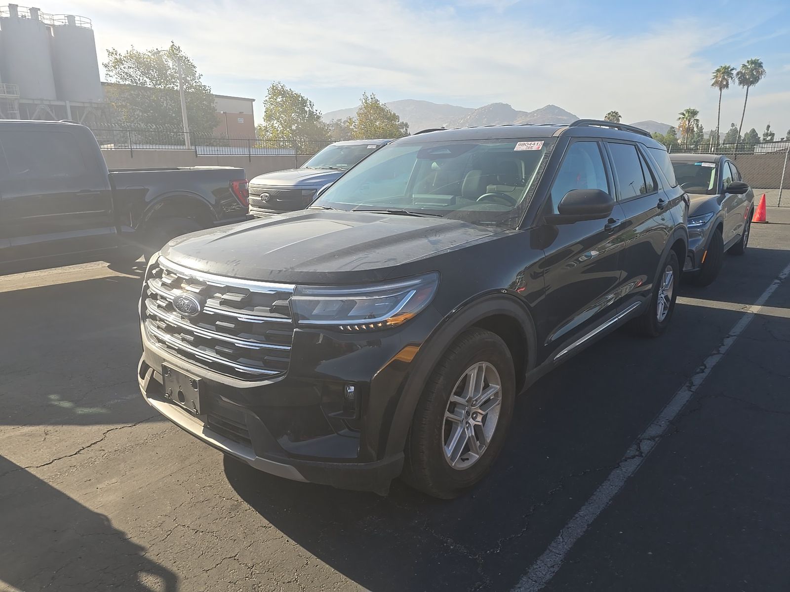2025 Ford Explorer Active FWD