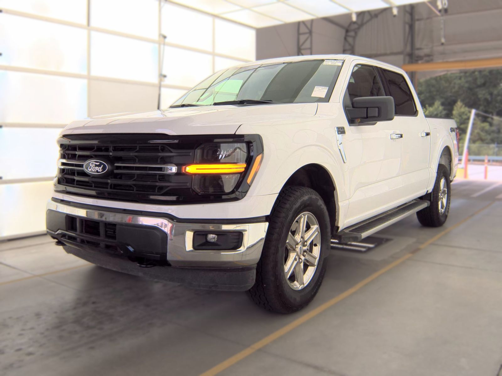 2025 Ford F-150 XLT AWD