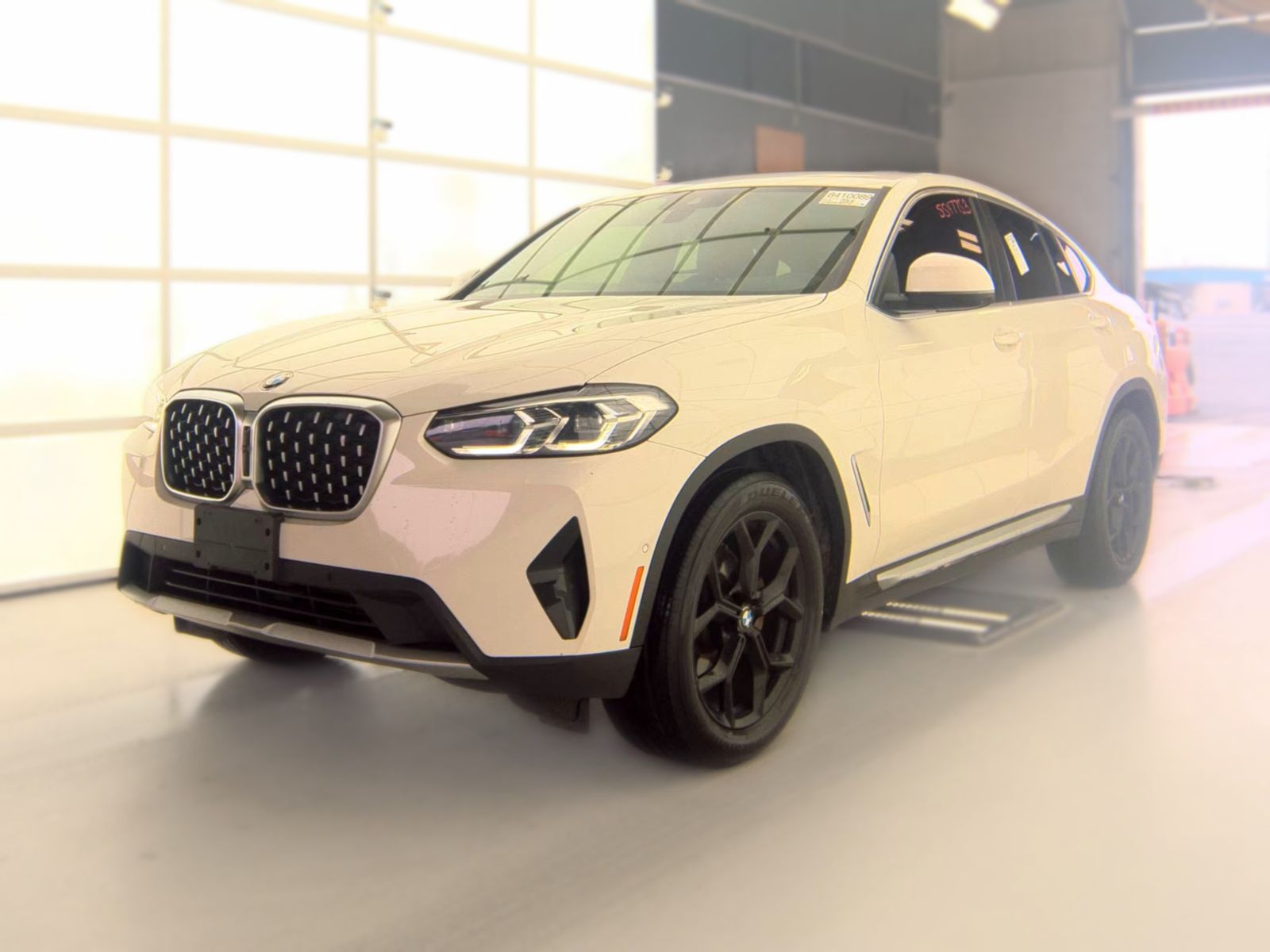 2023 BMW X4 xDrive30i AWD