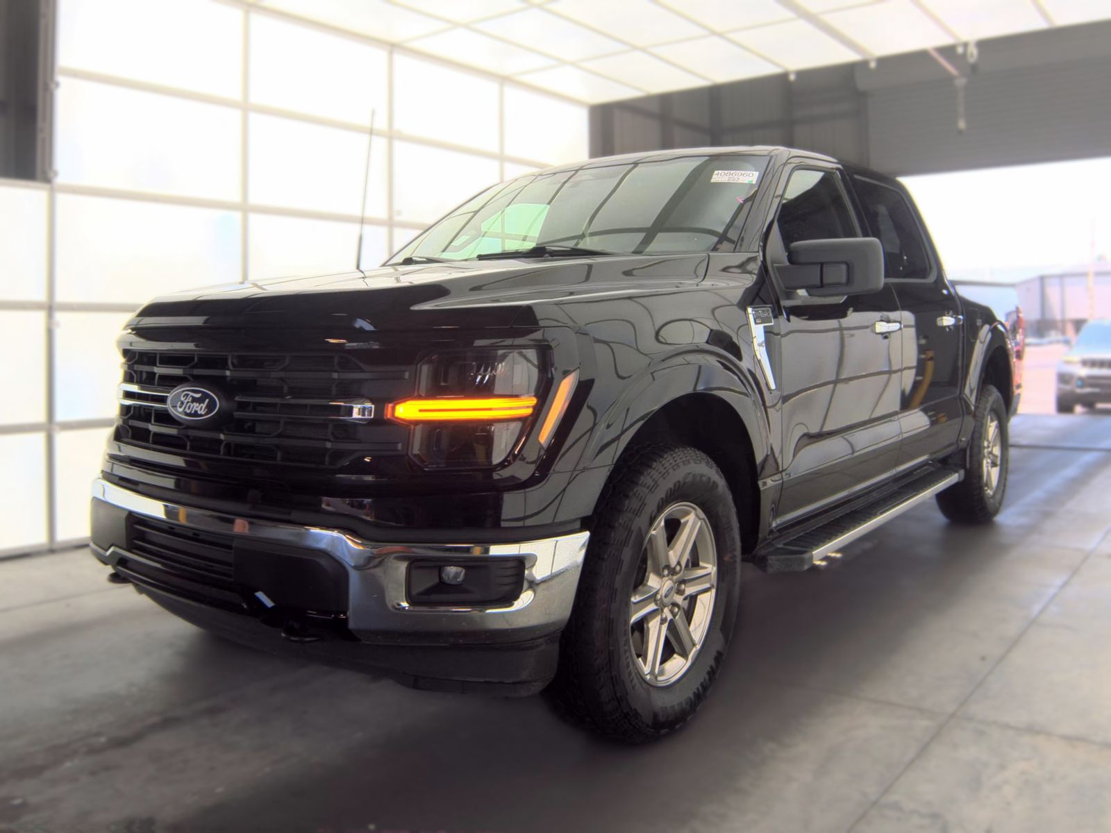 2025 Ford F-150 XLT AWD