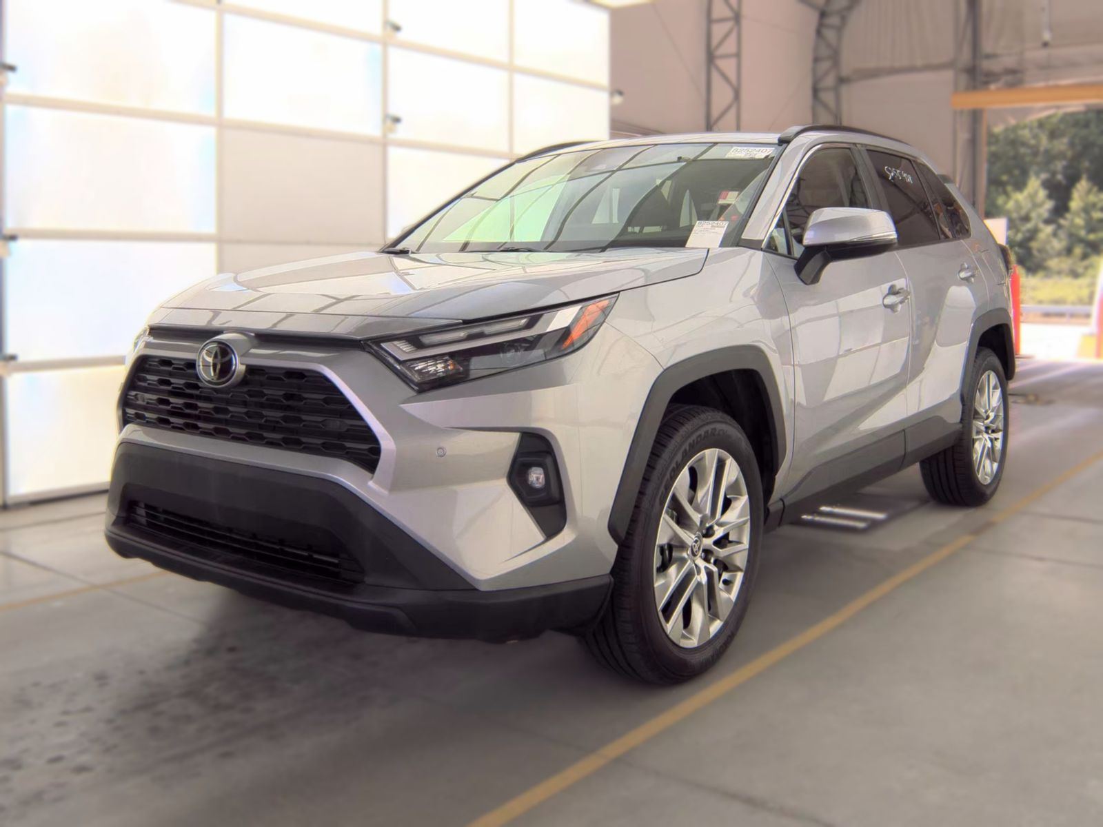 2024 Toyota RAV4 XLE Premium FWD