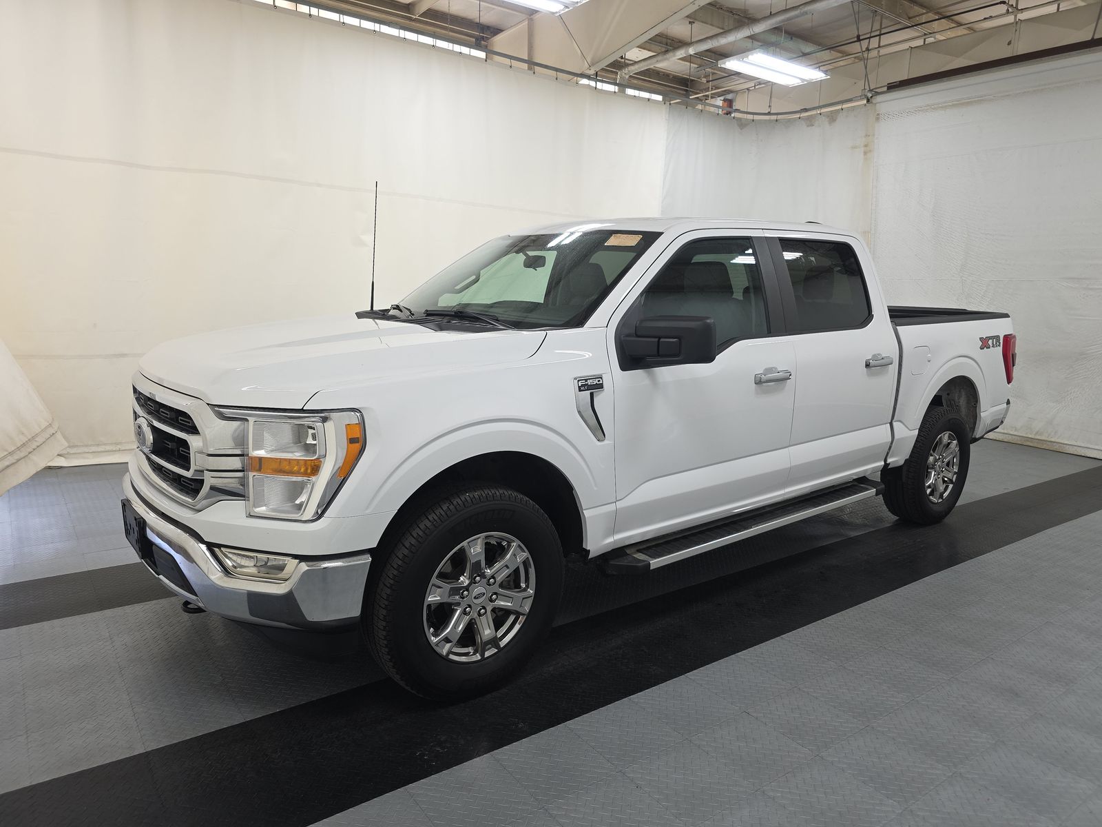 2023 Ford F-150 XLT AWD