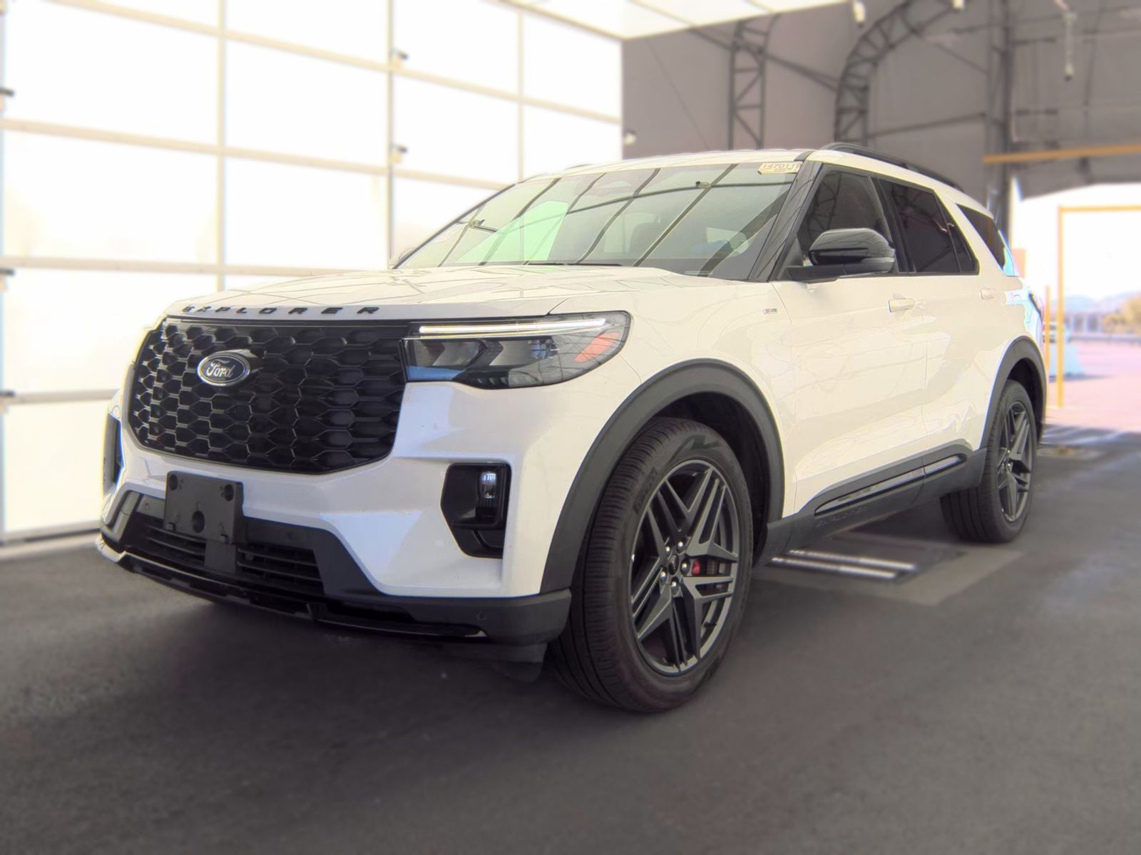 2025 Ford Explorer ST-Line AWD
